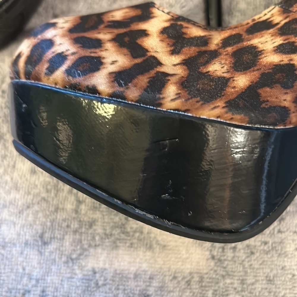 LEOPARD 🐆 Platform Pumps - image 11